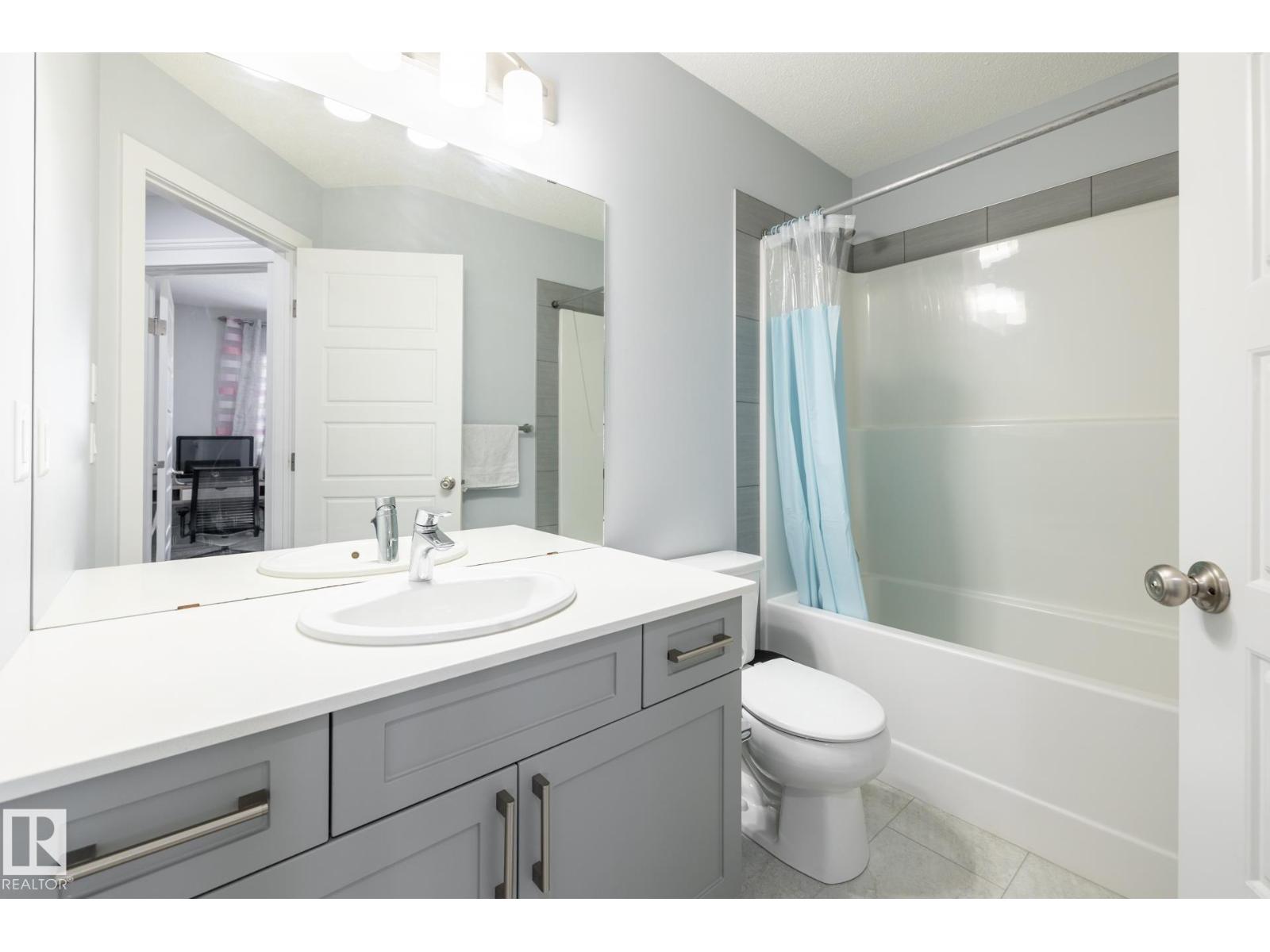 17721 64A ST NW, Edmonton