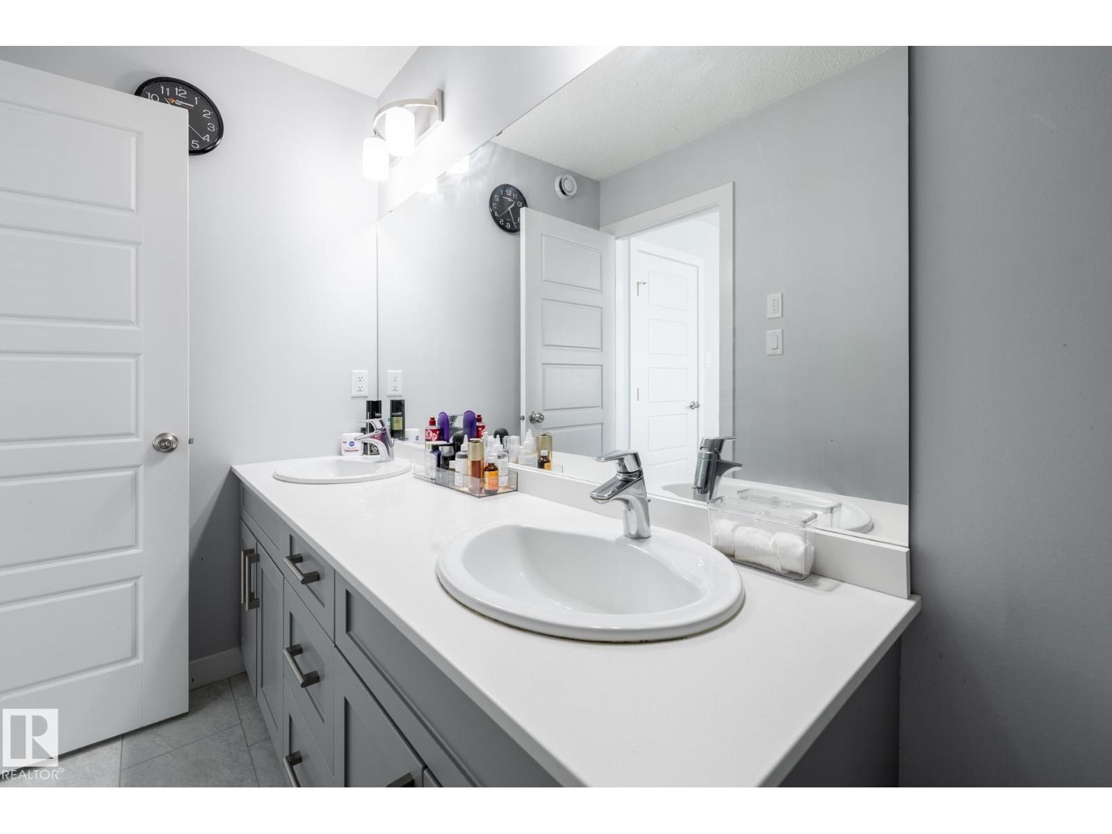 17721 64A ST NW, Edmonton