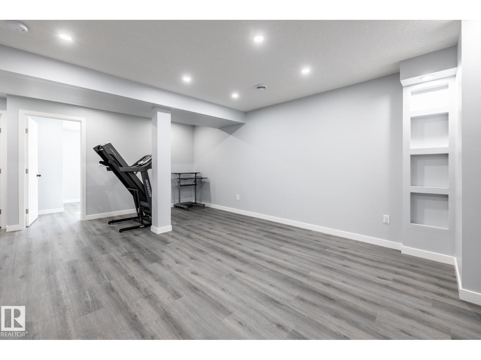 17721 64A ST NW, Edmonton