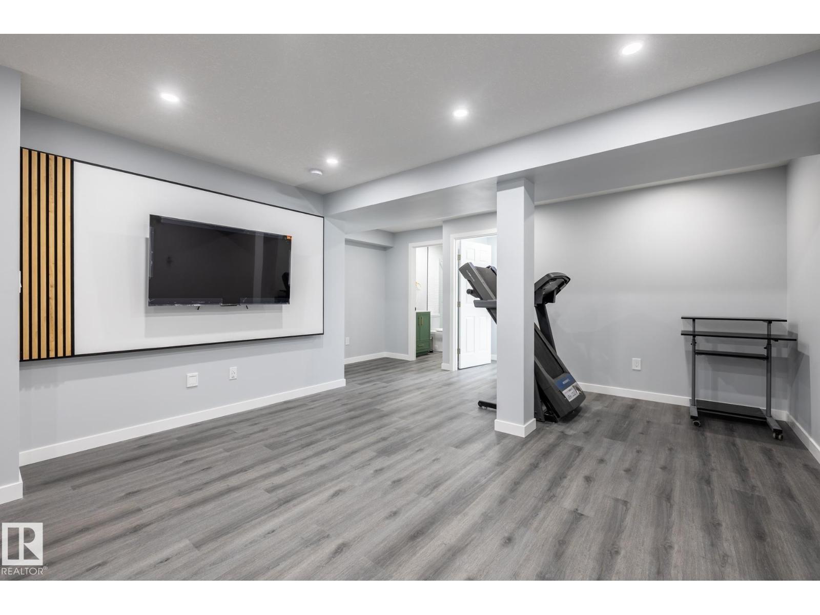 17721 64A ST NW, Edmonton