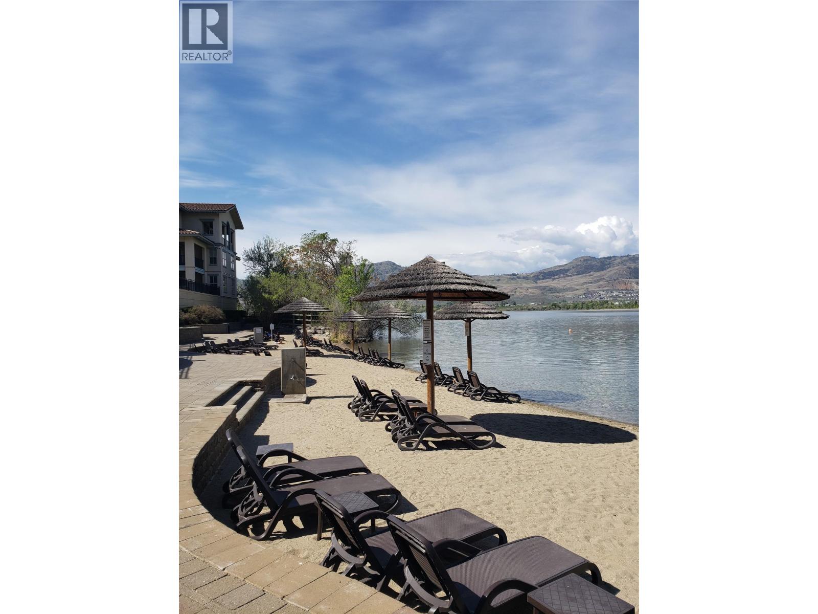 4200 LAKESHORE Drive Unit# 148, Osoyoos