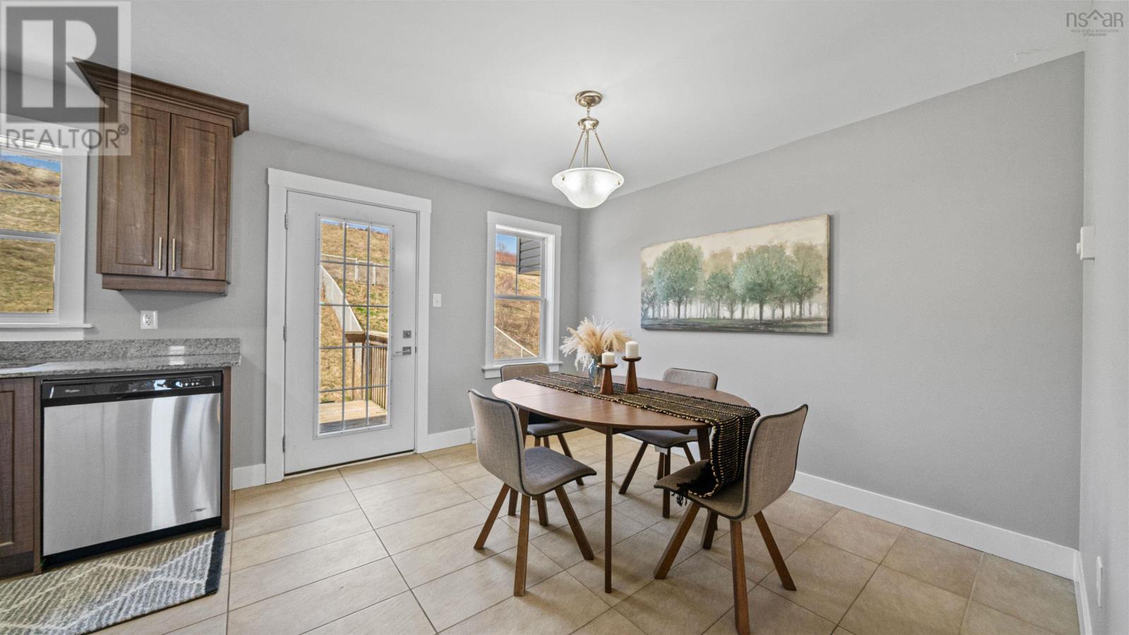 Property 11 of 35 of 63 Fescue Court