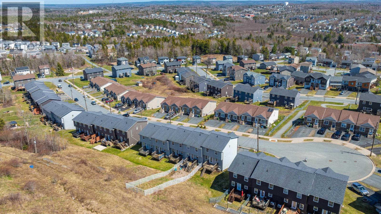 Property 34 of 35 of 63 Fescue Court