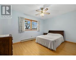 12 Maplewood Boulevard, Cobourg, ON K9A4J3 Photo 24
