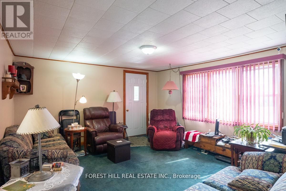 610 TAMARAC STREET - 16