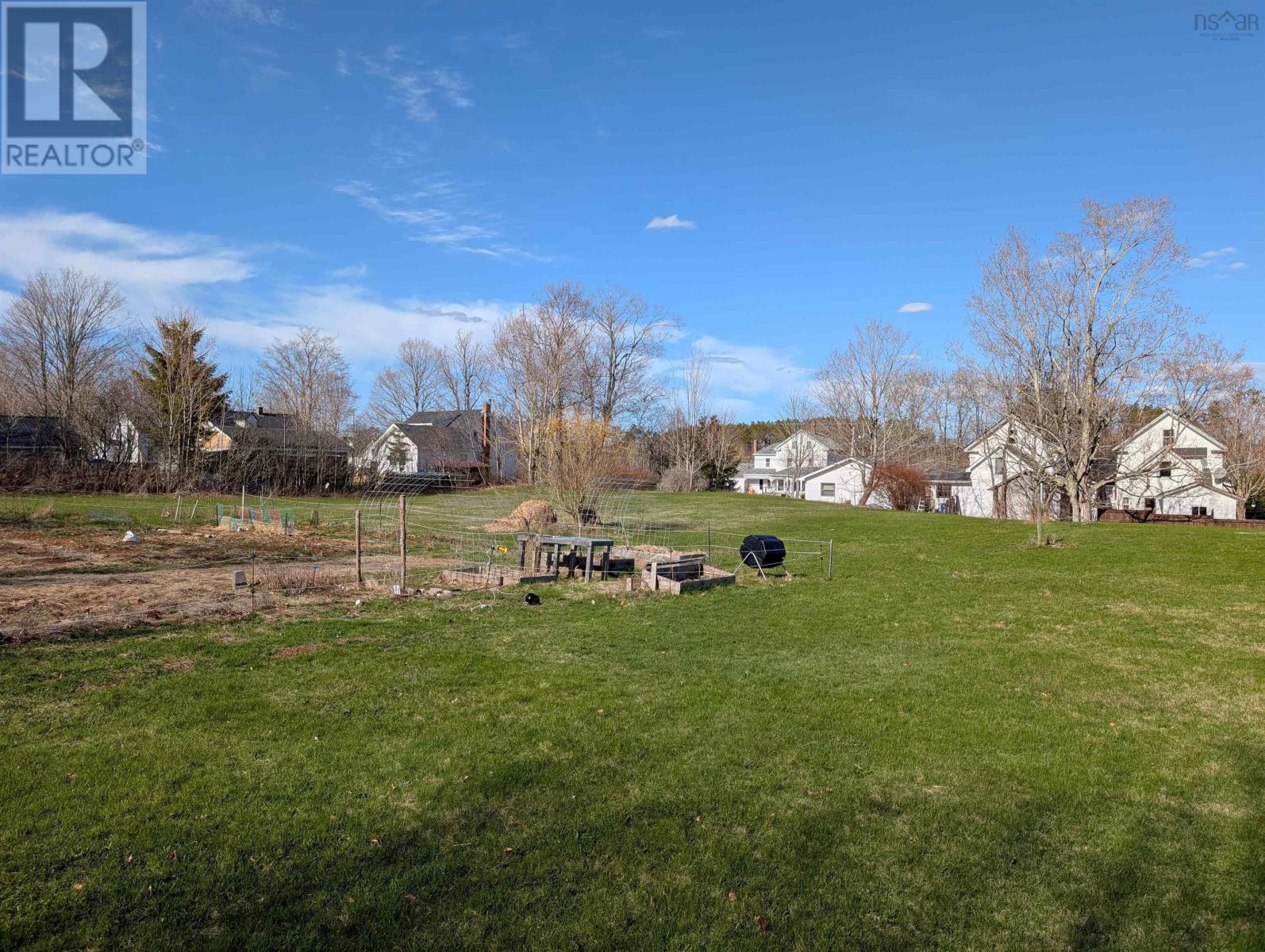 Property 18 of 21 of 13 Lornevale Road