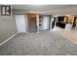 2, 189 Silkstone Road W - photo 3
