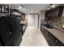 2, 189 Silkstone Road W - photo 8