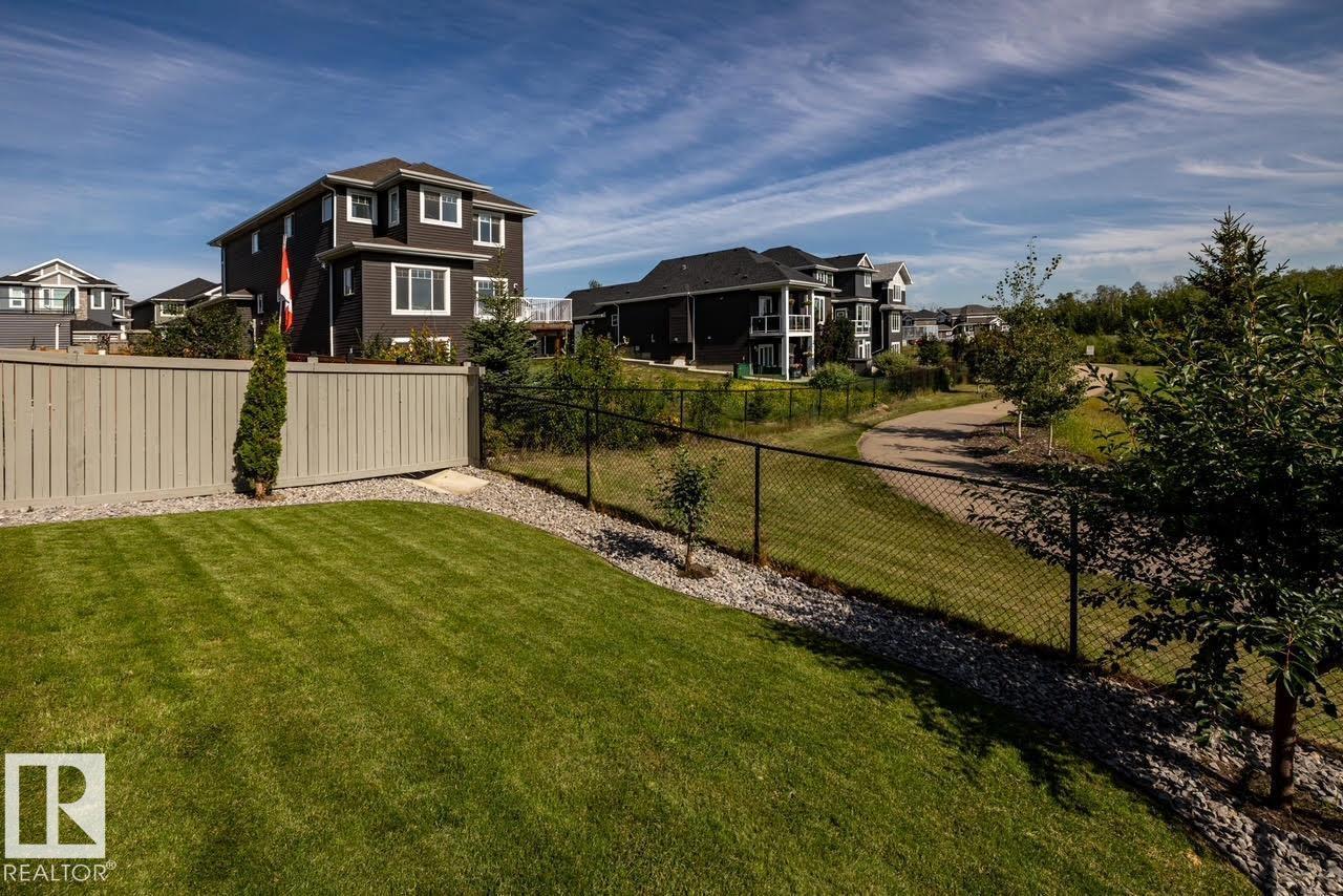 3419 CHICKADEE DR NW, Edmonton