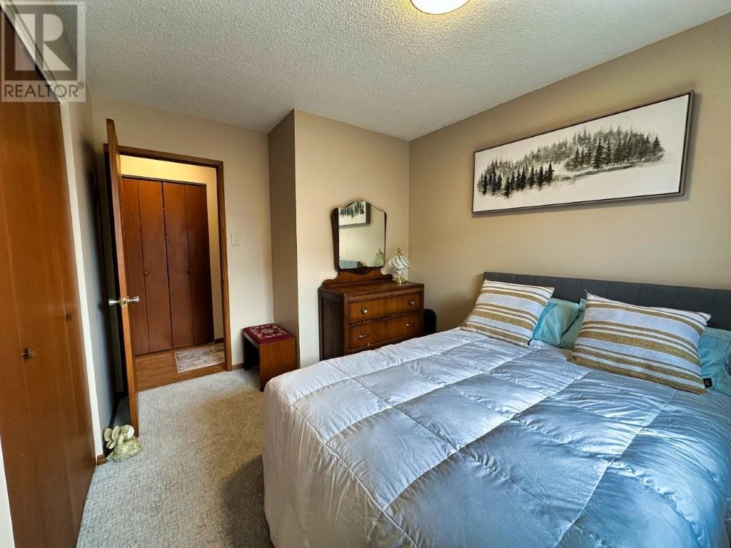 151 Essex Court, Thunder Bay, Ontario, P7A7N4 — Photo 25