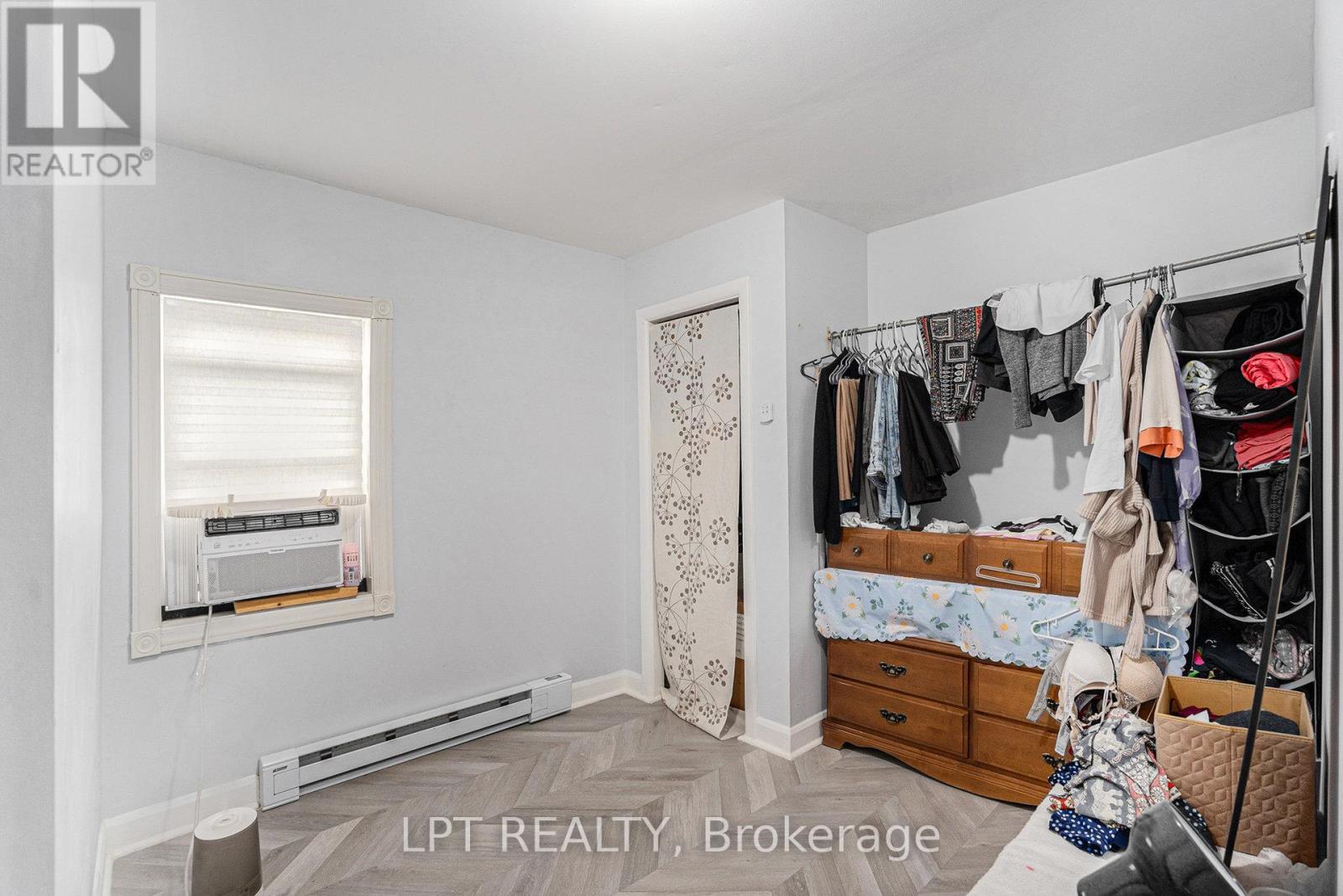 257 PARKDALE AVENUE - 17