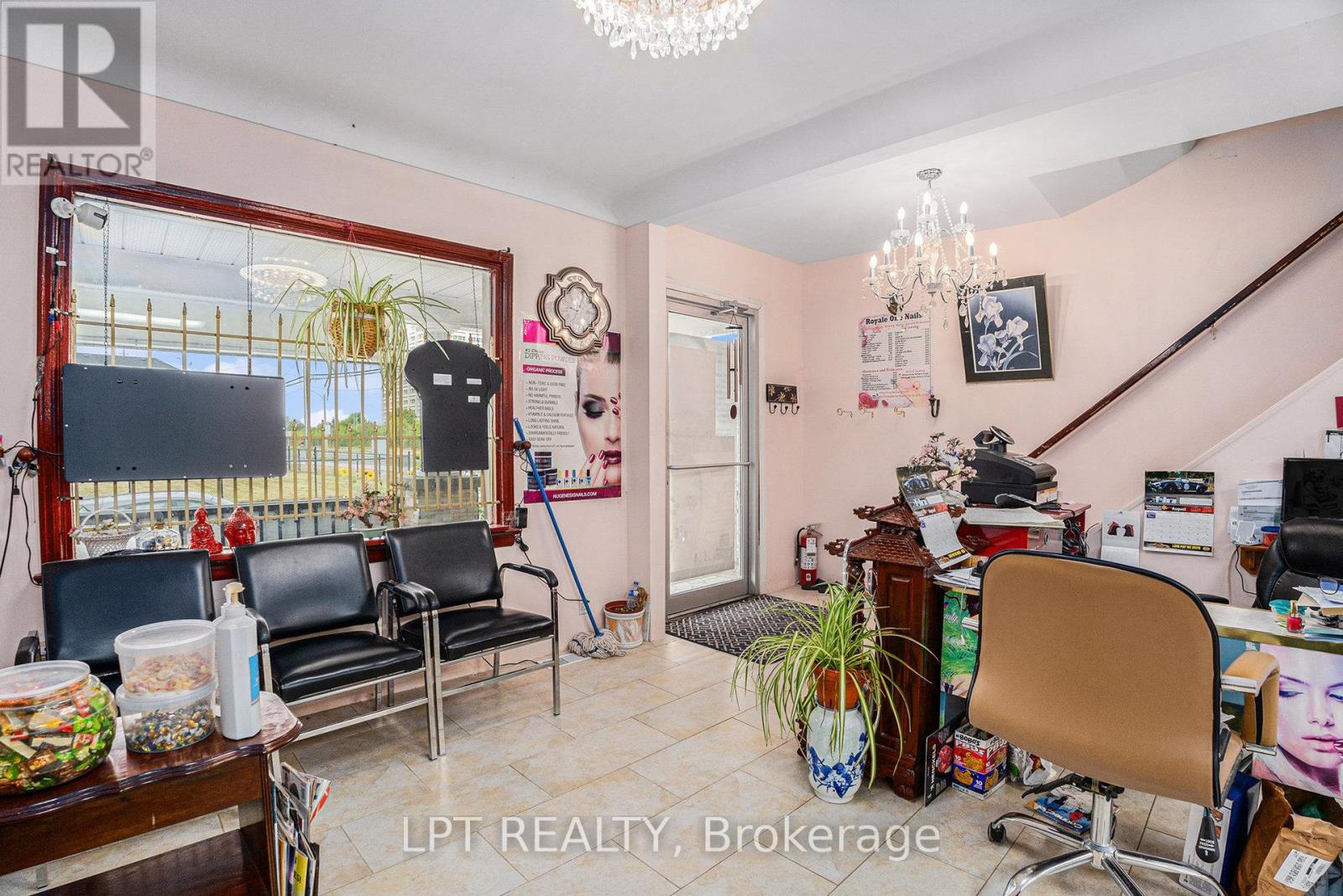 257 PARKDALE AVENUE - 3