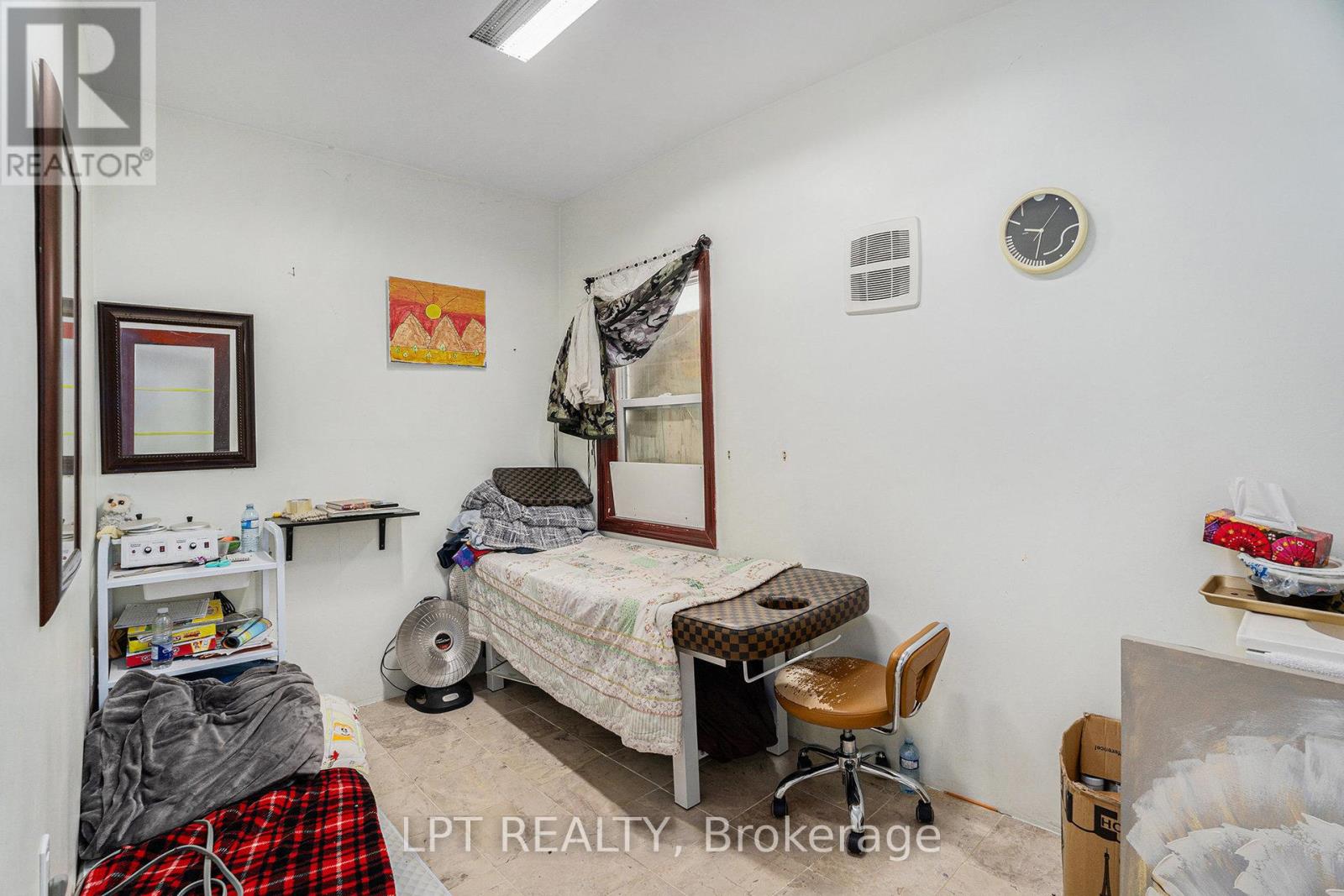 257 PARKDALE AVENUE - 8