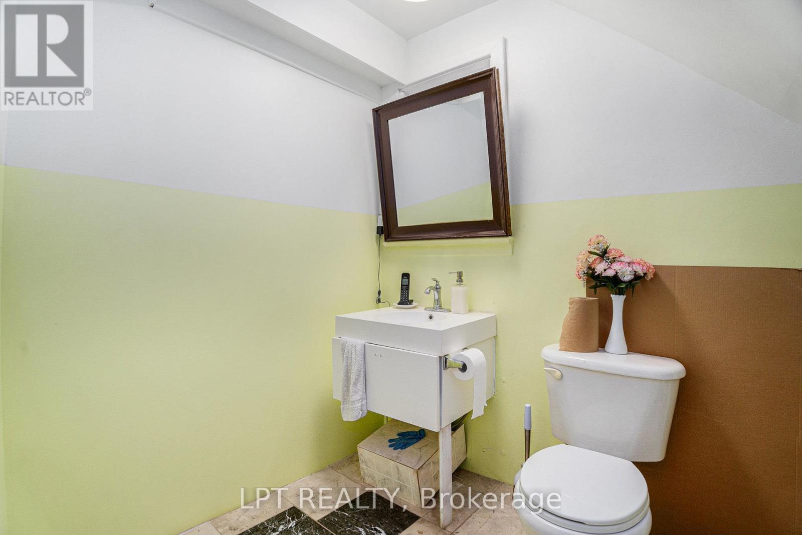 257 PARKDALE AVENUE - 9
