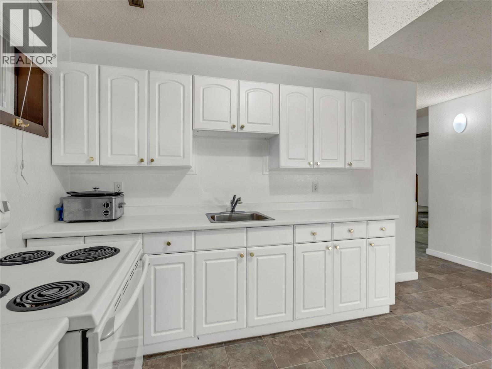 114 MURRAY Drive - 22