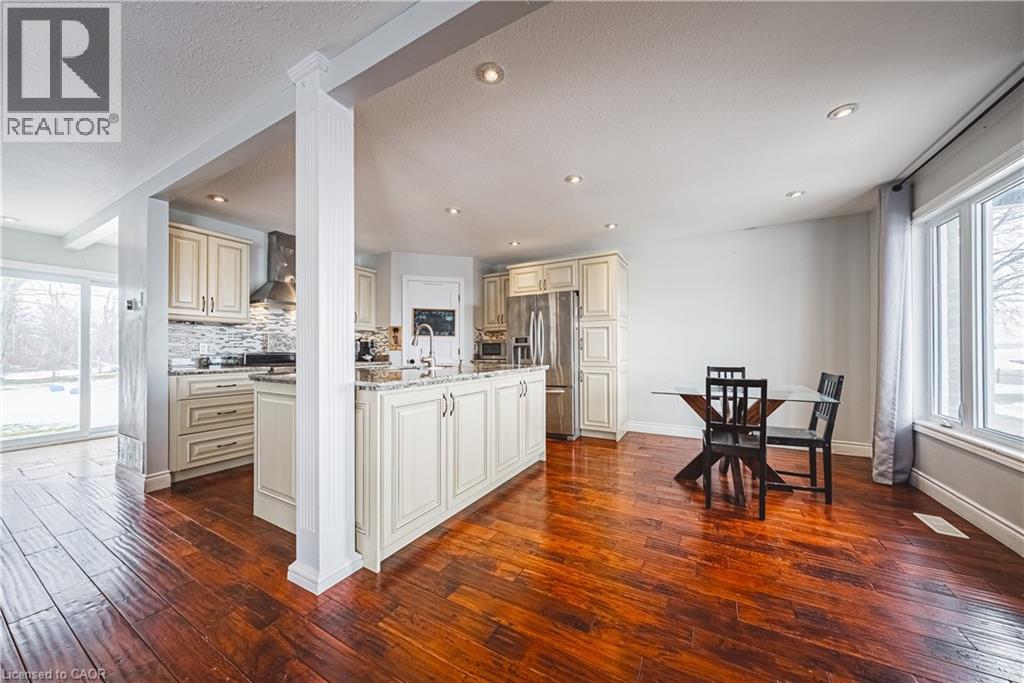 2801 NORTH SHORE Drive - 4