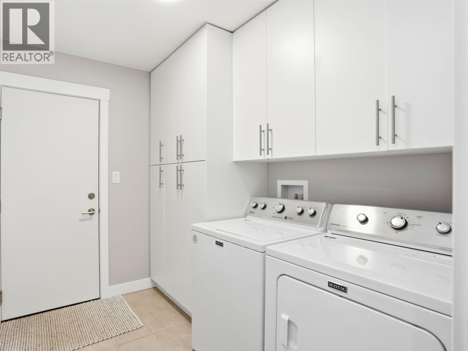 1024 CELIA CRESCENT, Gibsons