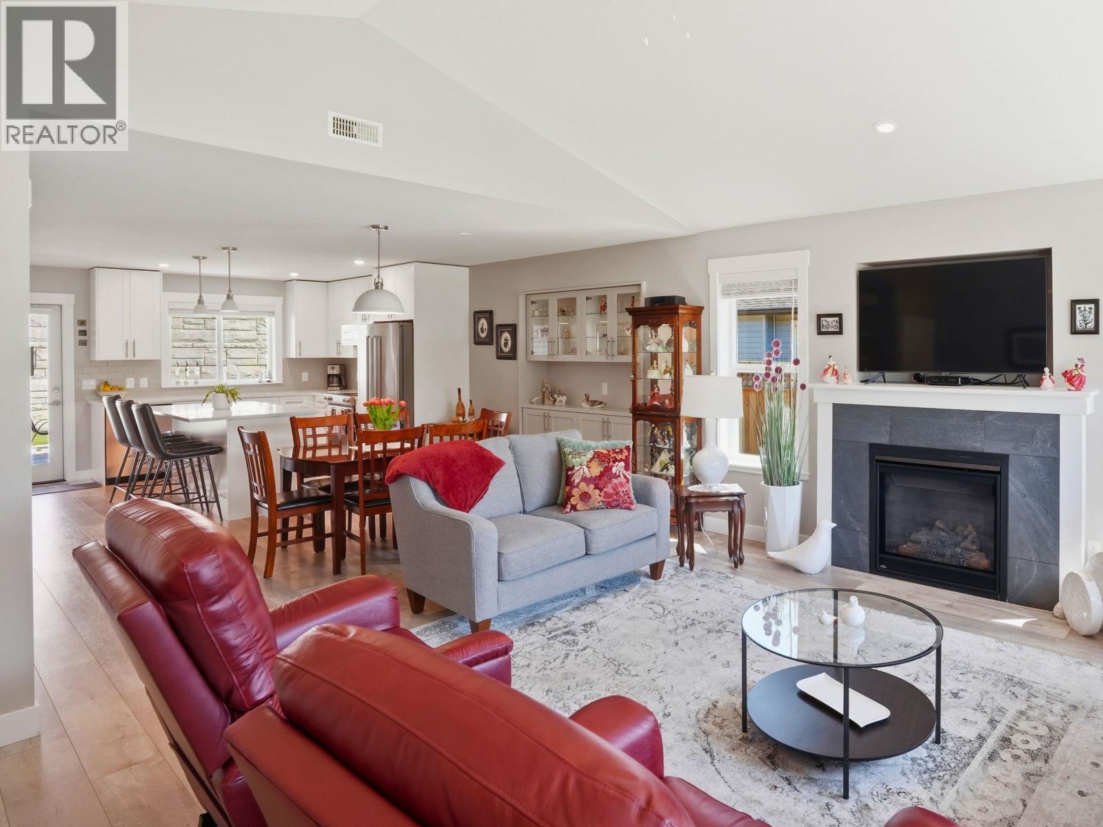 1024 CELIA CRESCENT, Gibsons