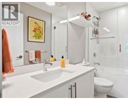 1024 Celia Crescent, Gibsons, BC V0N1V7 Photo 15