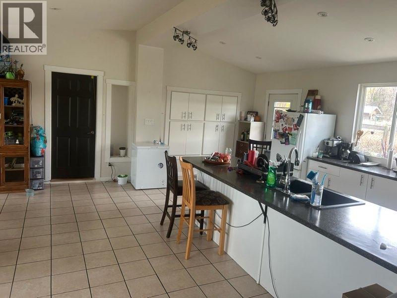  3687 Redecopp Road, Lake Country