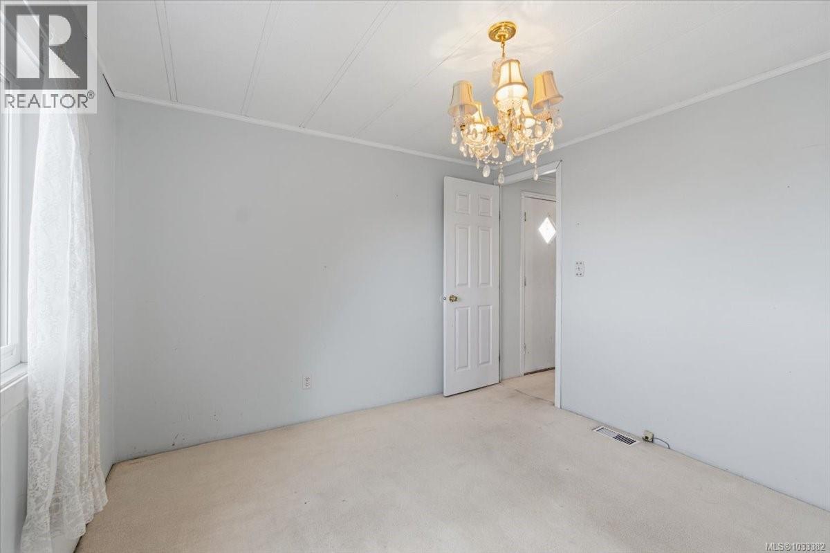 127 6325 Metral Dr — photo 15