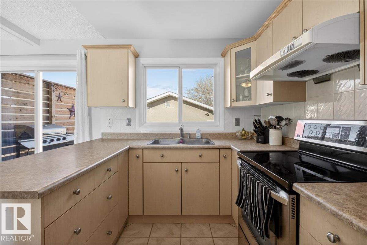 13508 81 ST NW, Edmonton