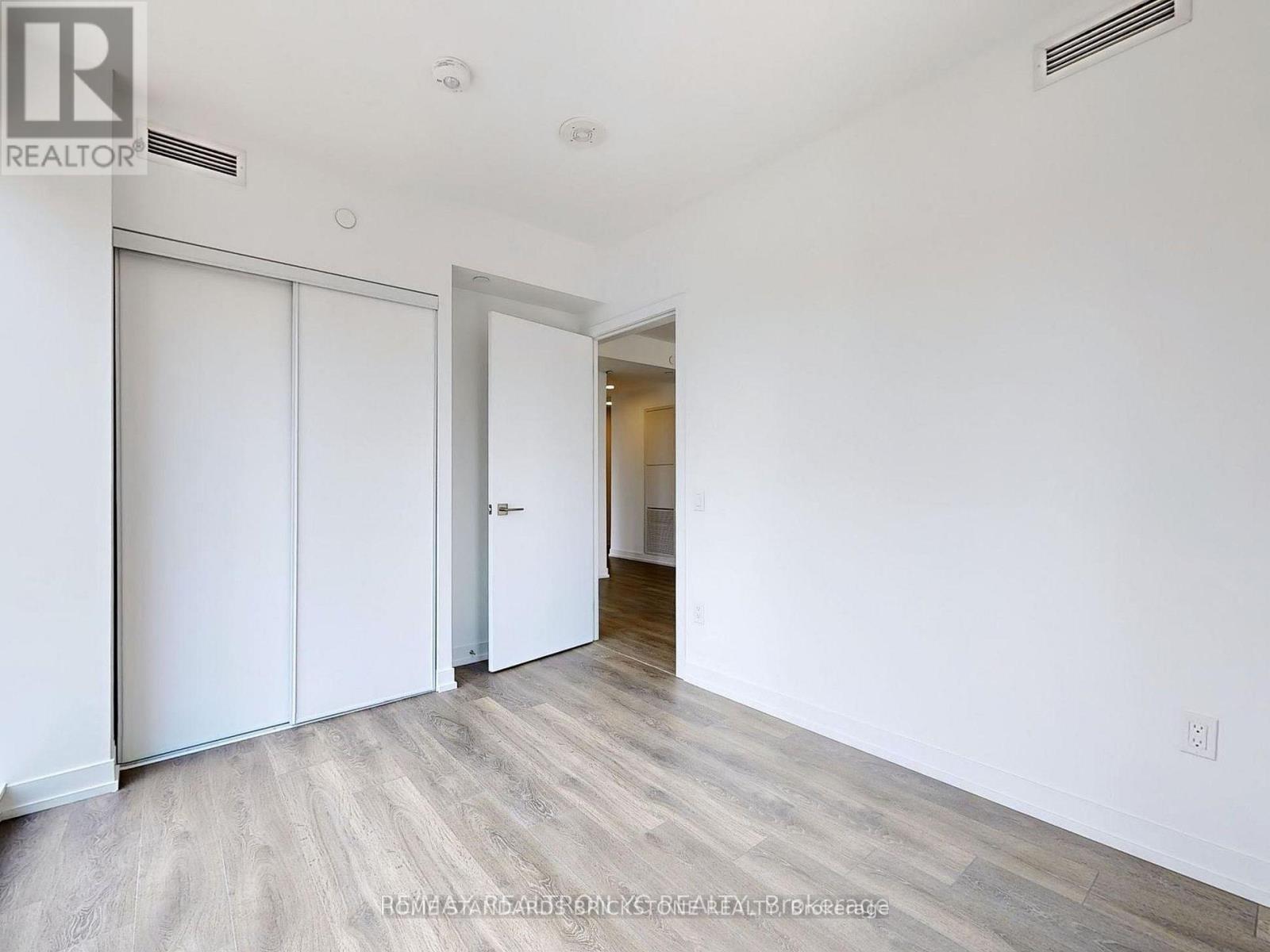 #1106 82 DALHOUSIE STREET - 13