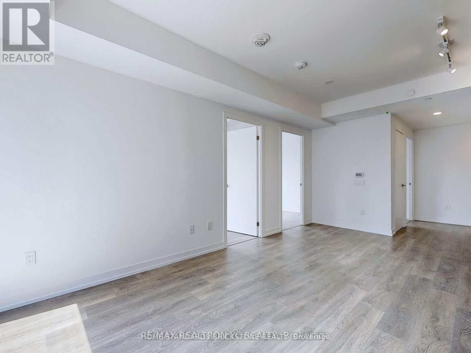 #1106 82 DALHOUSIE STREET - 7