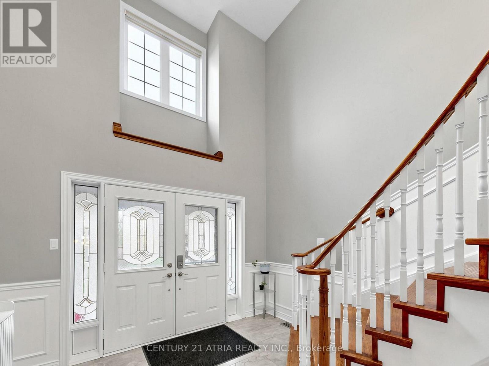 14 ROBERT ATTERSLEY DRIVE W - 17