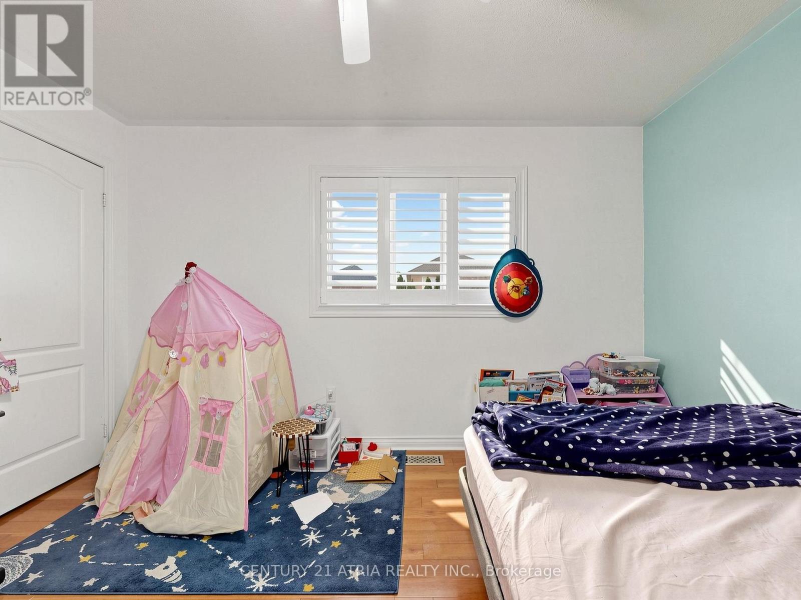 14 ROBERT ATTERSLEY DRIVE W - 30