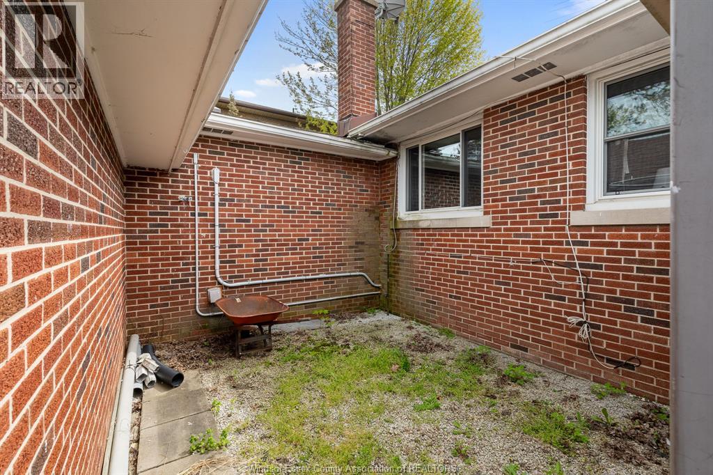 193 Talbot STREET North, Essex, Ontario, N8M2C9 — Photo 40