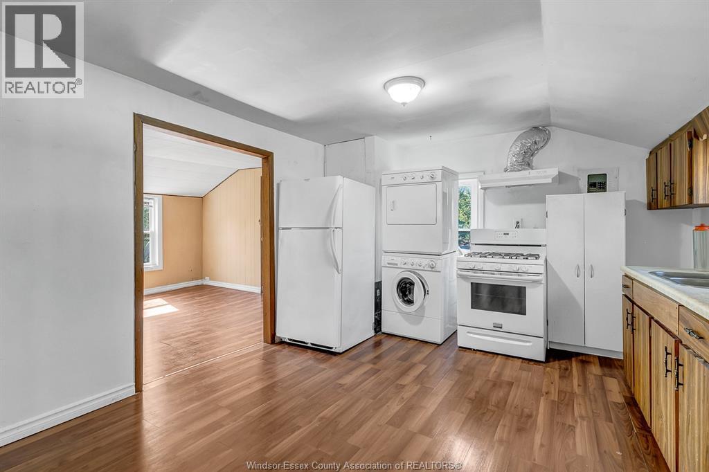 3376 BYNG - 16