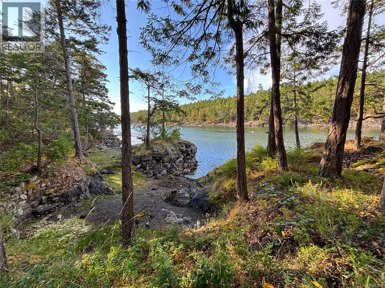  14 Secret Island, Prevost Island