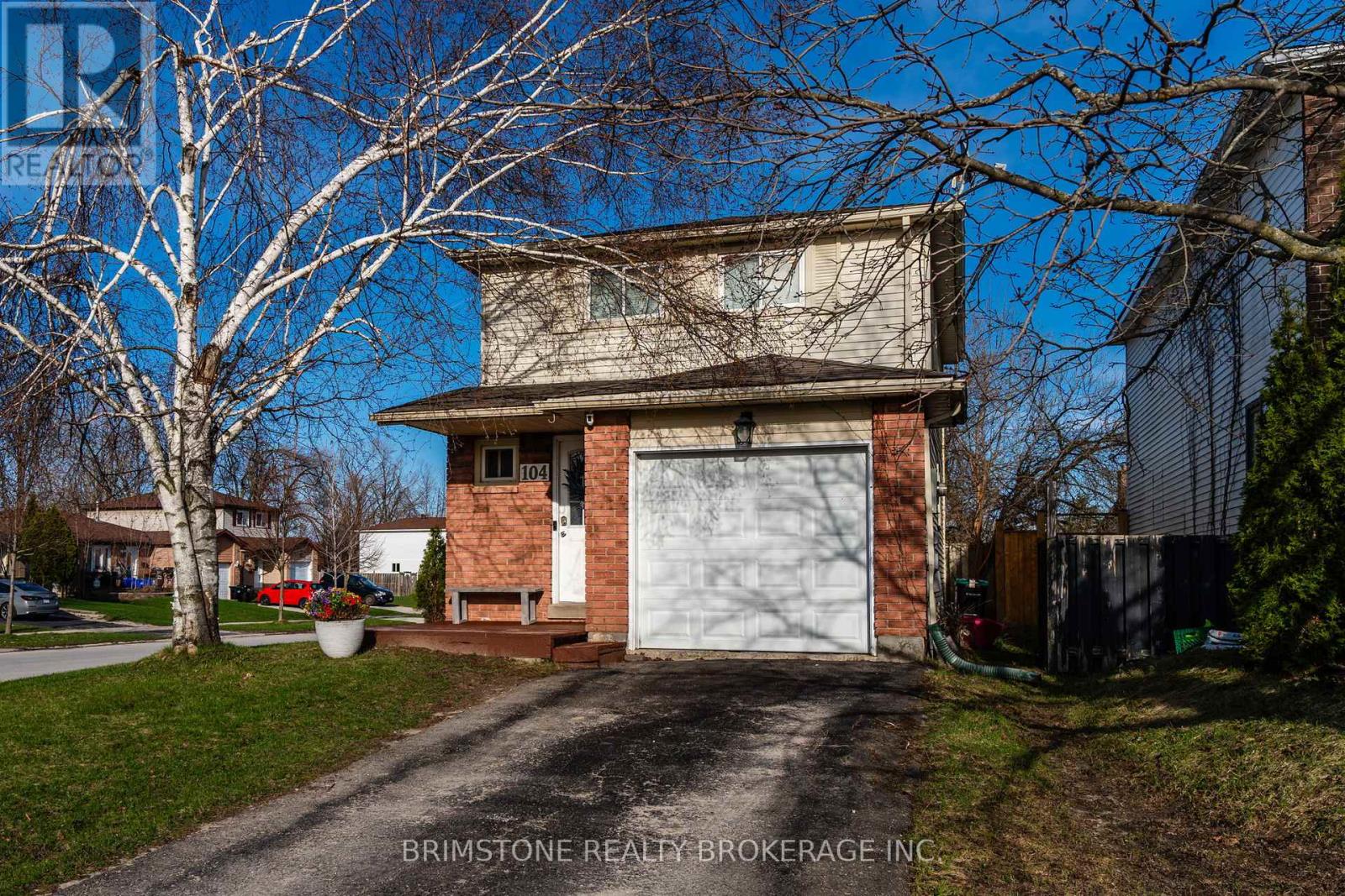 104 HICKLING TRAIL - 1