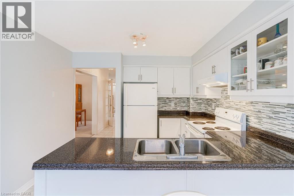 18 NATURE Court, Brampton, Ontario, L6S5T8 — Photo 9