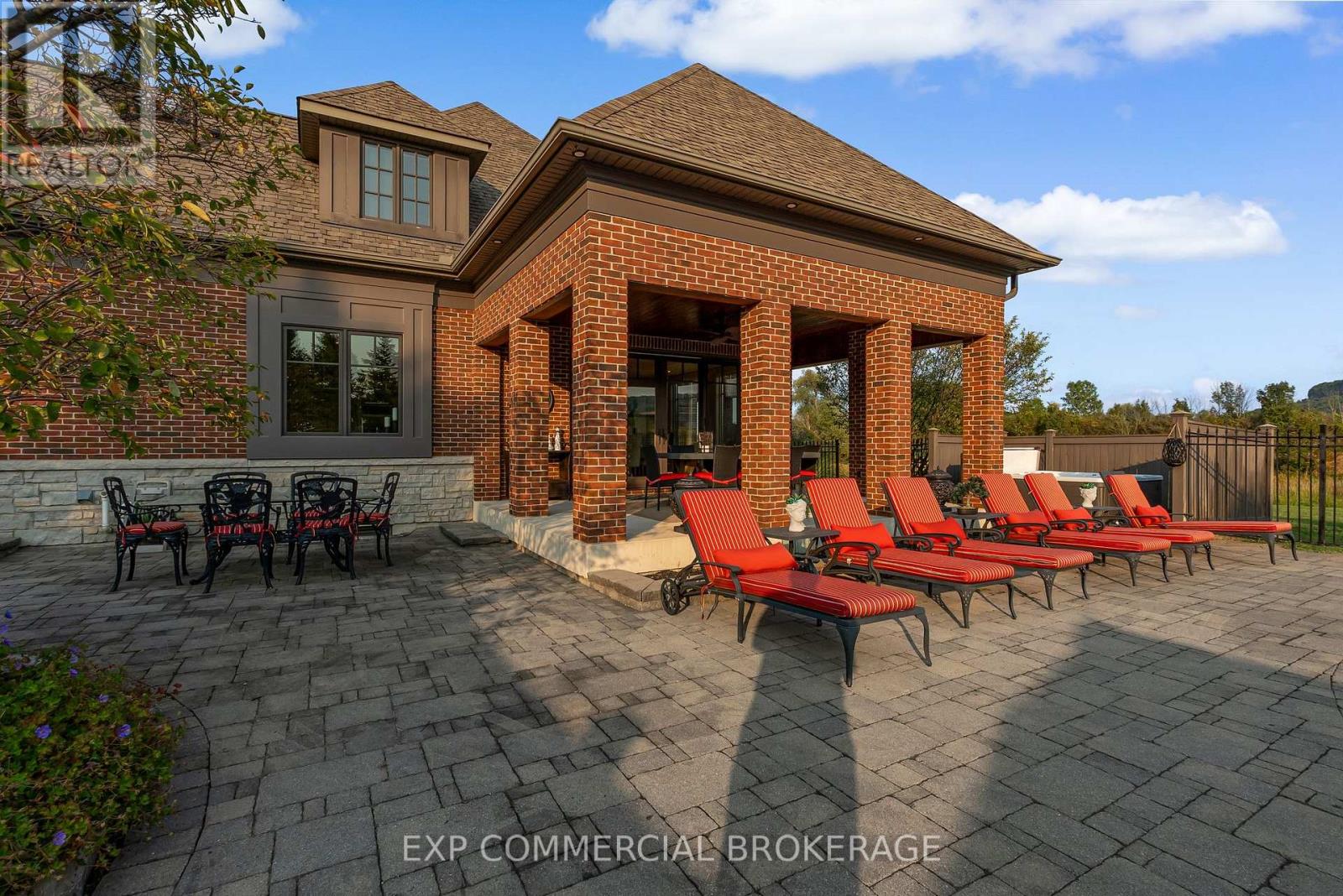 3160 BRITANNIA ROAD — photo 38