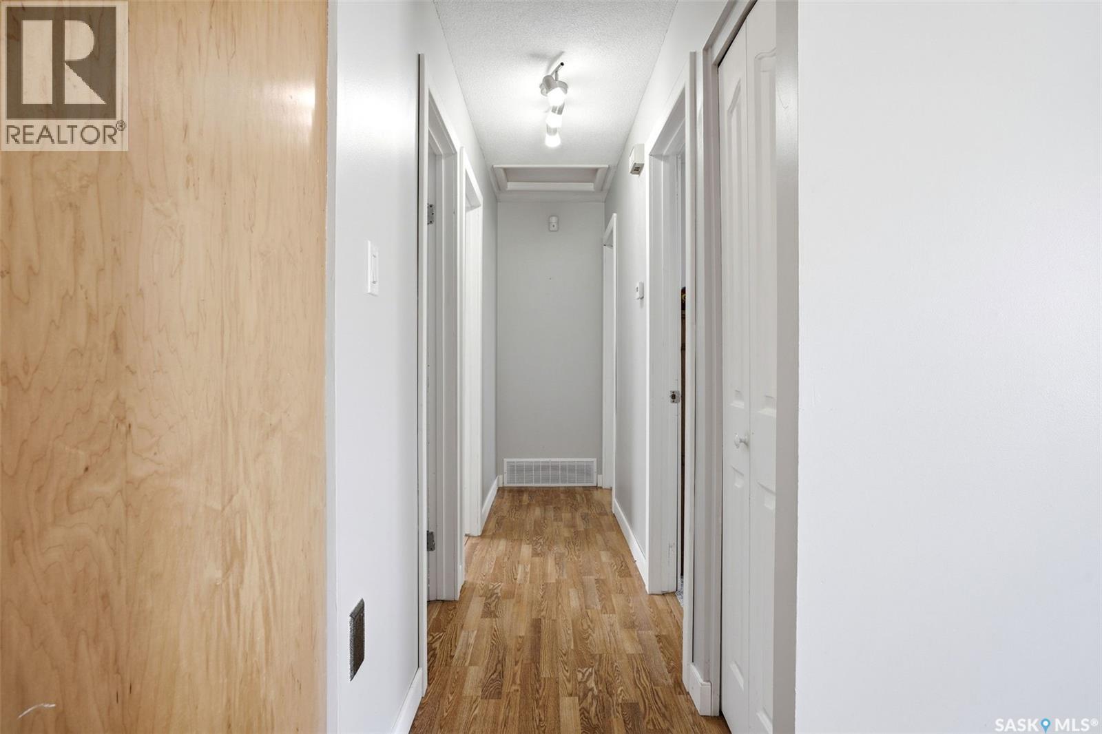 87 Carmichael ROAD - 8