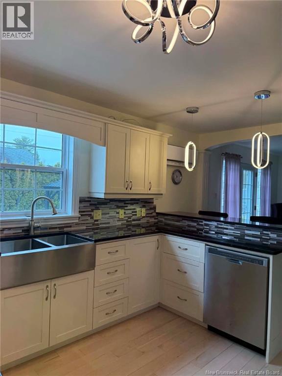 103 Waverly Drive - 6