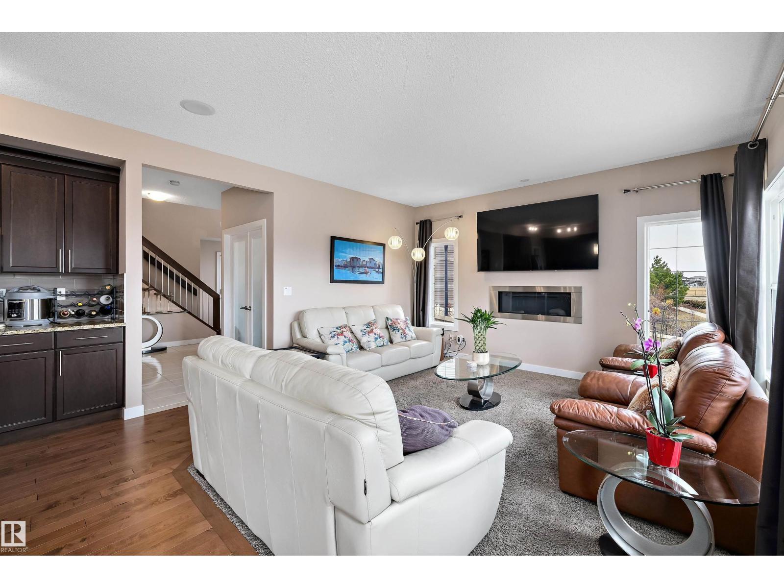 1586 Chapman WY SW, Edmonton