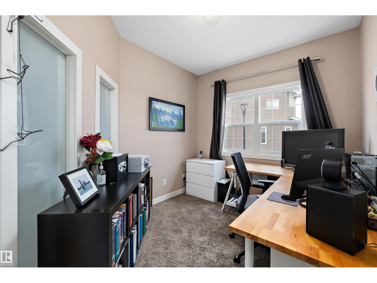 1586 Chapman WY SW, Edmonton