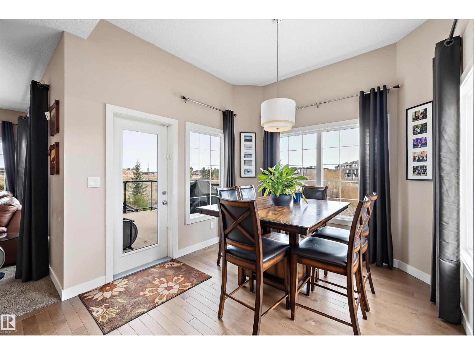 1586 Chapman WY SW, Edmonton