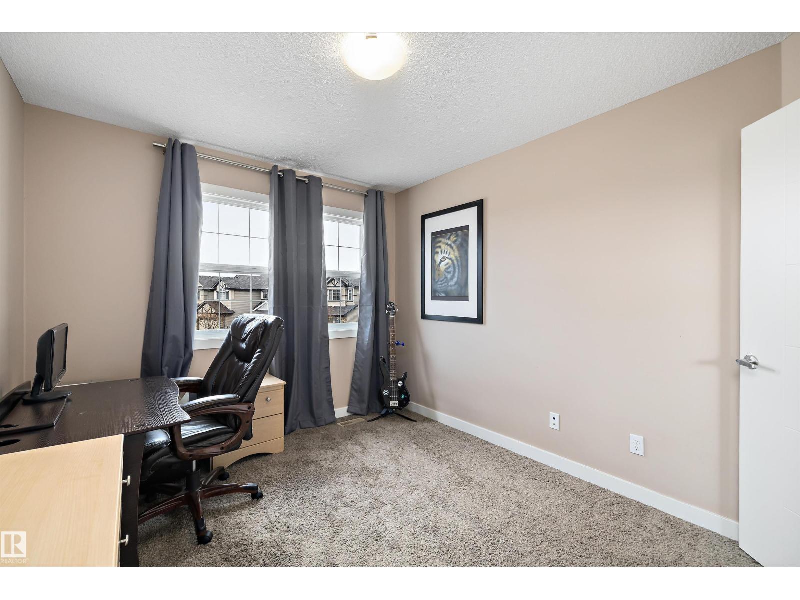 1586 Chapman WY SW, Edmonton