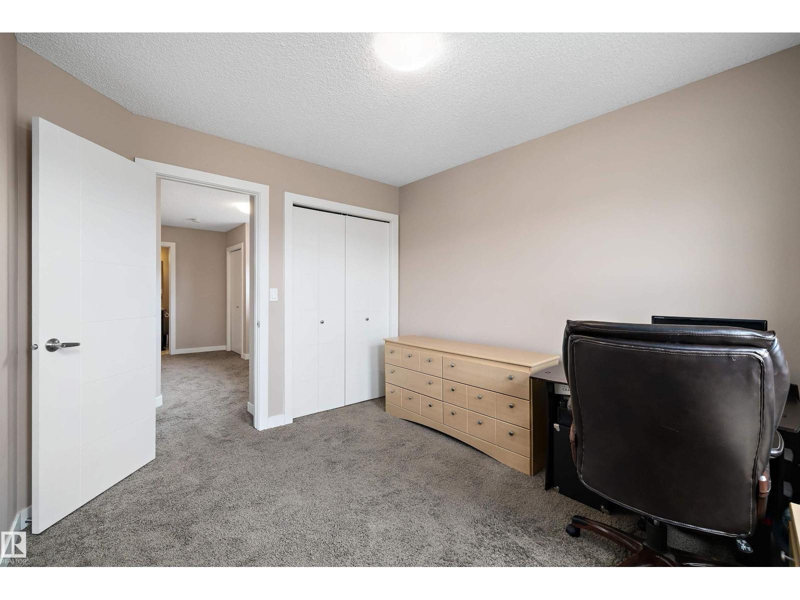 1586 Chapman WY SW, Edmonton