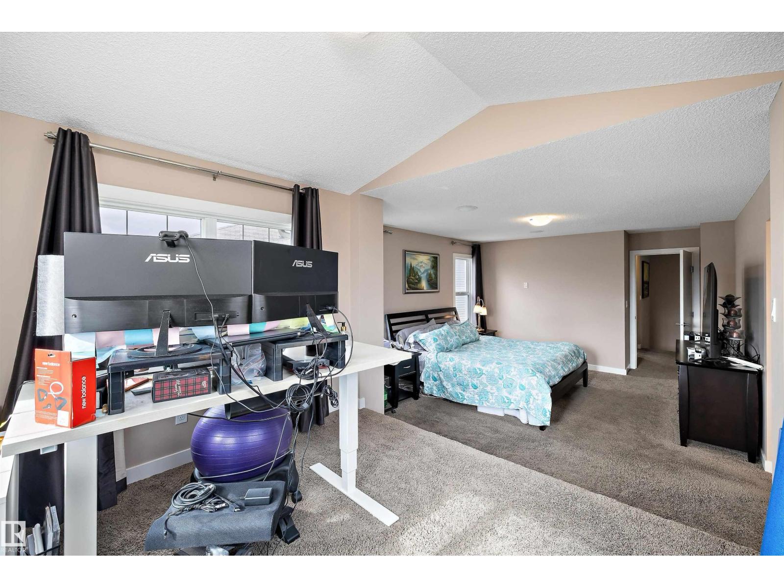 1586 Chapman WY SW, Edmonton