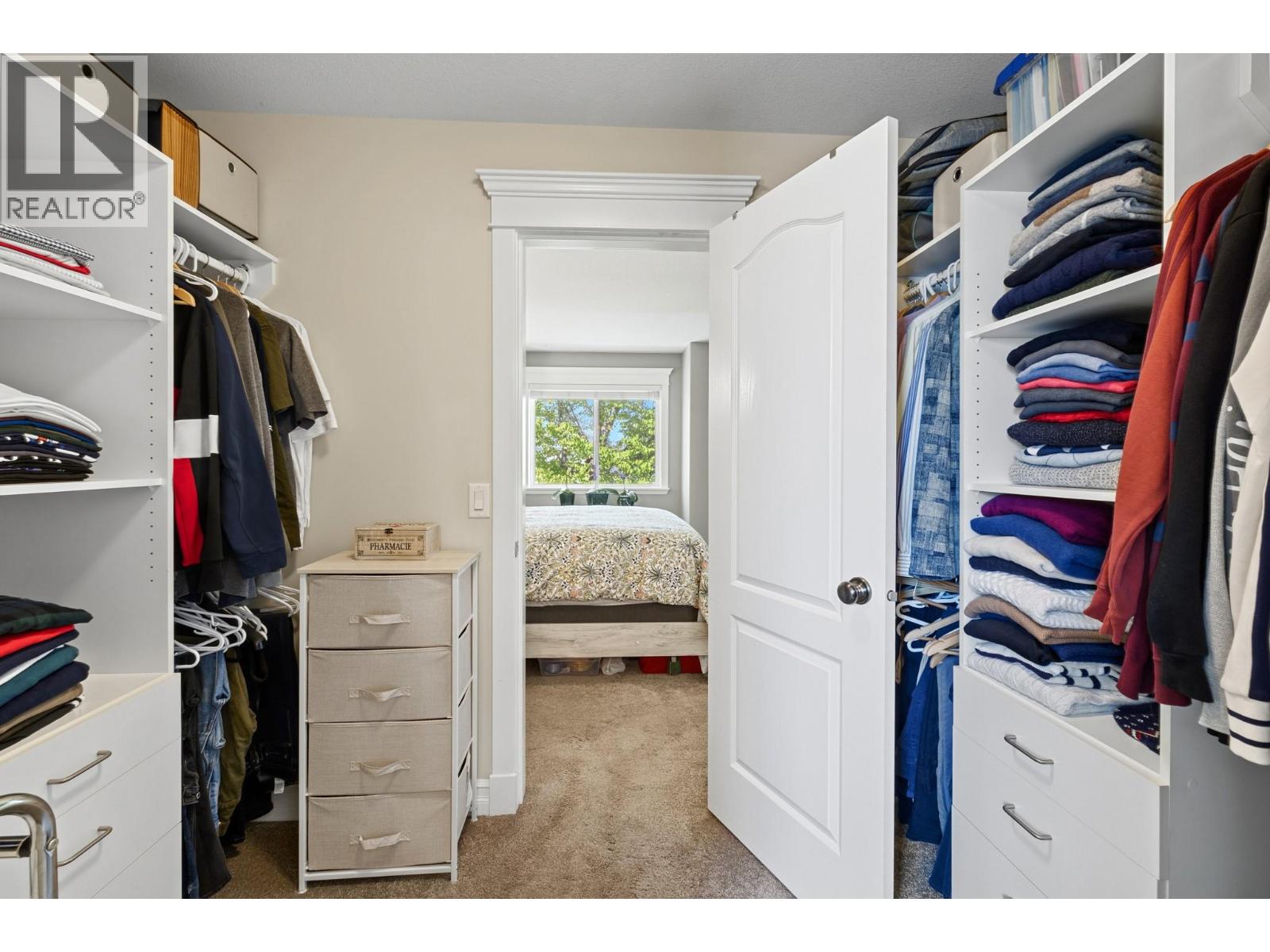 103 4049 Lakeshore Road, Kelowna