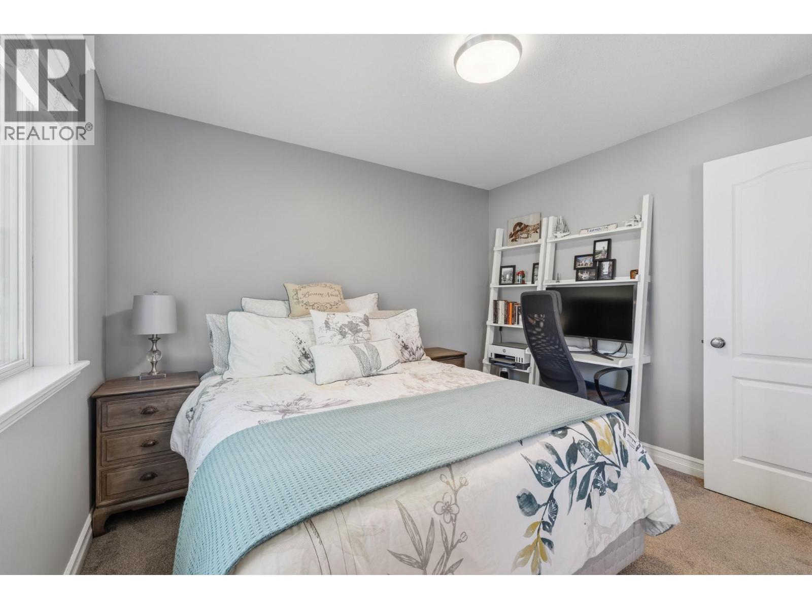 103 4049 Lakeshore Road, Kelowna