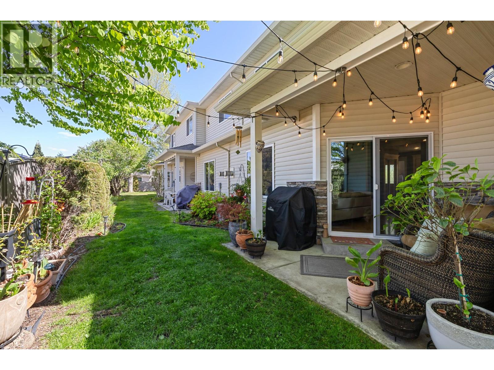 103 4049 Lakeshore Road, Kelowna