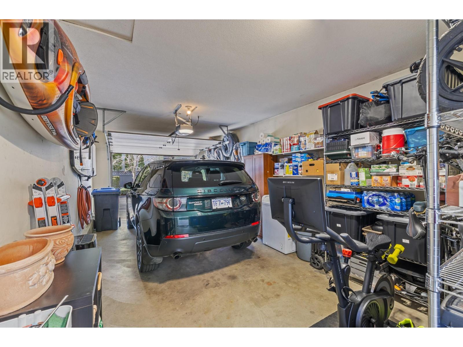 103 4049 Lakeshore Road, Kelowna