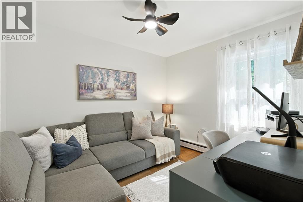 48 BRENTWOOD Drive, Stoney Creek, Ontario, L8G2W8 — Photo 14
