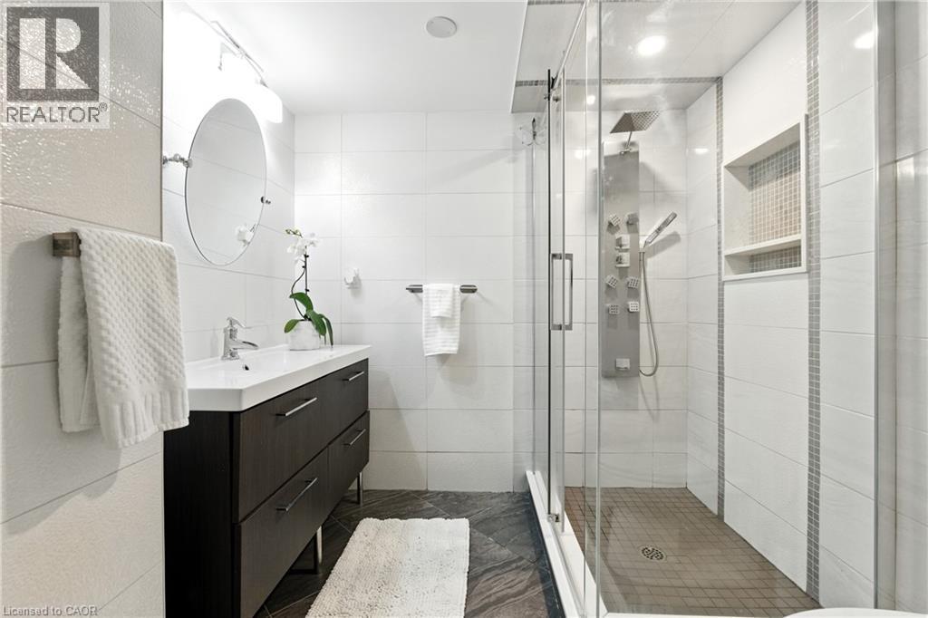 48 BRENTWOOD Drive, Stoney Creek, Ontario, L8G2W8 — Photo 18